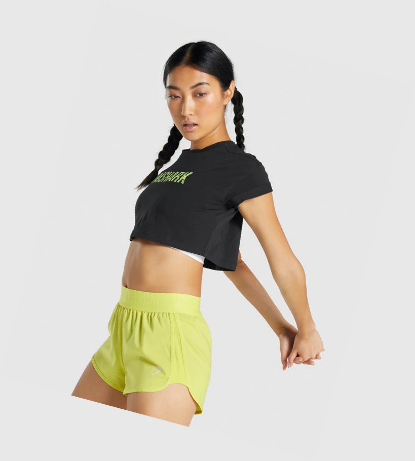 Gymshark Animal Grafiske Infill Crop T-skjorte Dame Svarte | QCBGVP841