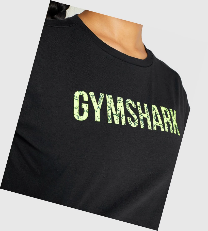 Gymshark Animal Grafiske Infill Crop T-skjorte Dame Svarte | QCBGVP841