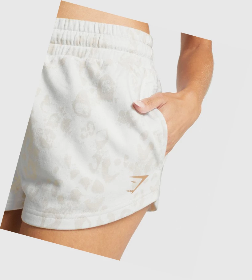 Gymshark Animal Grafiske Shorts Dame Hvite Pisket Krem | CFKYVP657