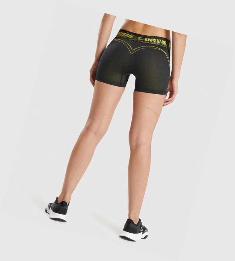 Gymshark Apex Seamless Low Rise Shorts Dame Svarte Gul | CXHRLO605